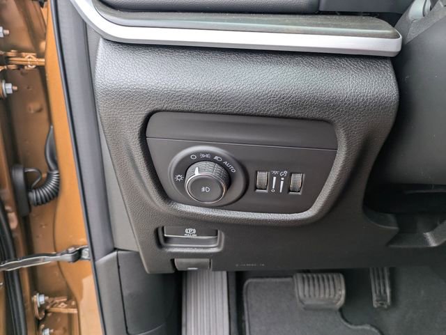 New 2026 Jeep Grand Cherokee Limited AWD/4WD image 16