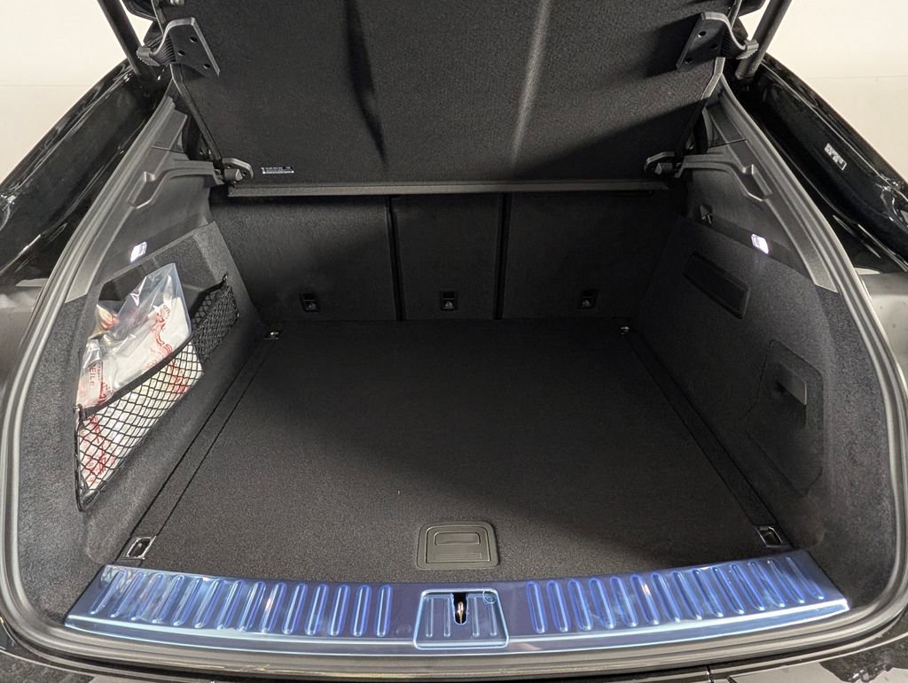 New 2026 Porsche Cayenne S image 17