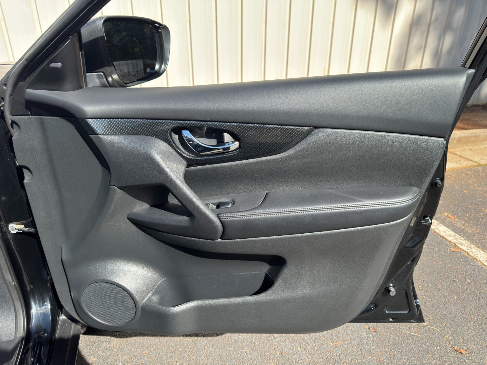 Used 2019 Nissan Rogue SL w/ Premium Package AWD/4WD image 43