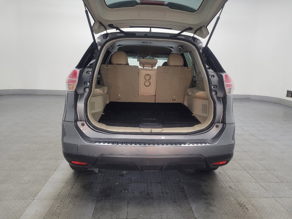 Used 2016 Nissan Rogue S image 29