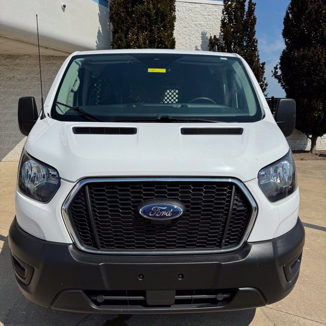 Used 2025 Ford Transit 250 Low Roof w/ Exterior Upgrade Package RWD image 9
