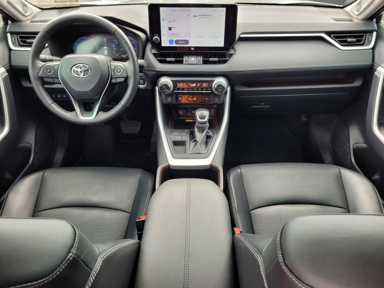 Used 2024 Toyota RAV4 Limited image 17