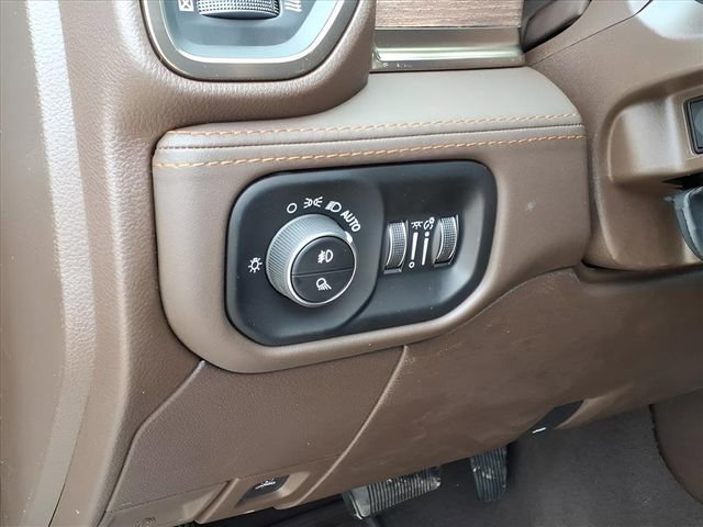 New 2026 RAM 3500 Longhorn image 17