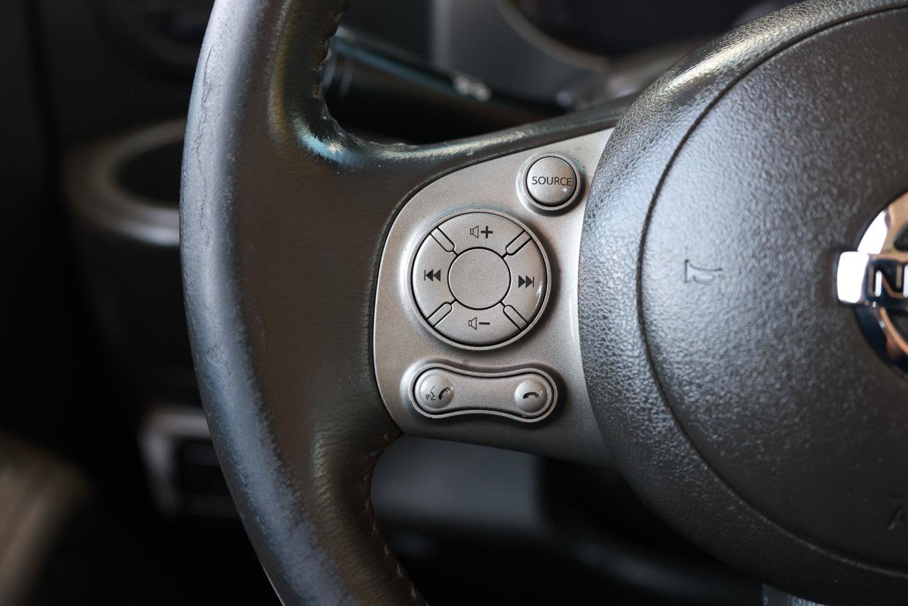 Used 2011 Nissan Cube 1.8 S w/ Interior Designer Pkg FWD image 25