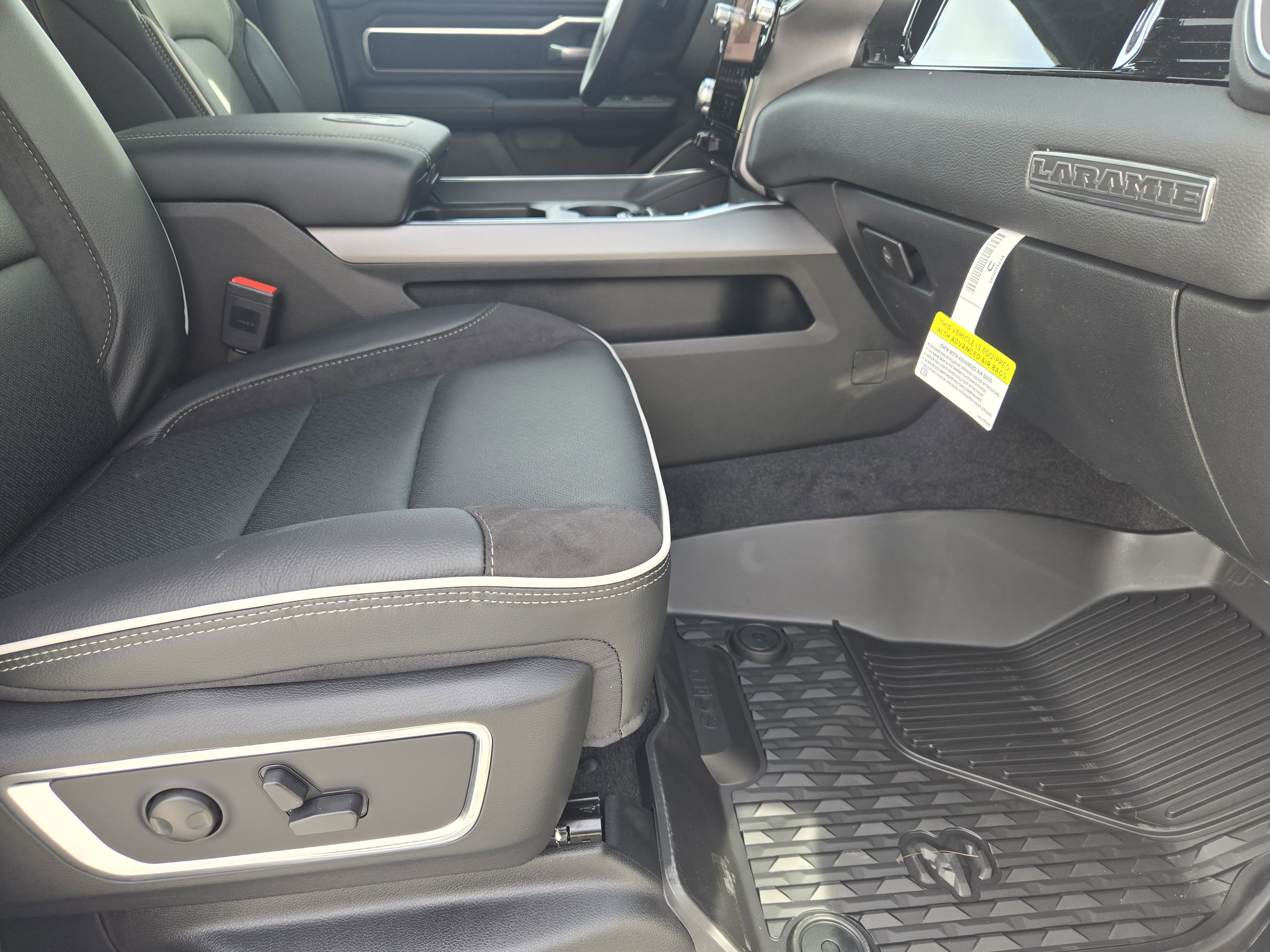 New 2026 RAM 1500 Laramie image 12