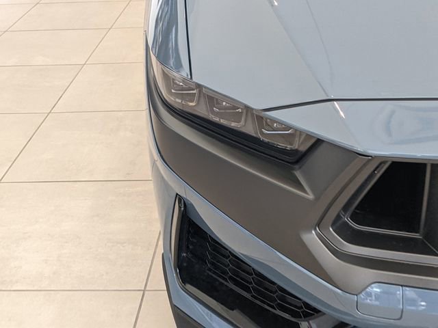 New 2025 Ford Mustang Dark Horse image 9