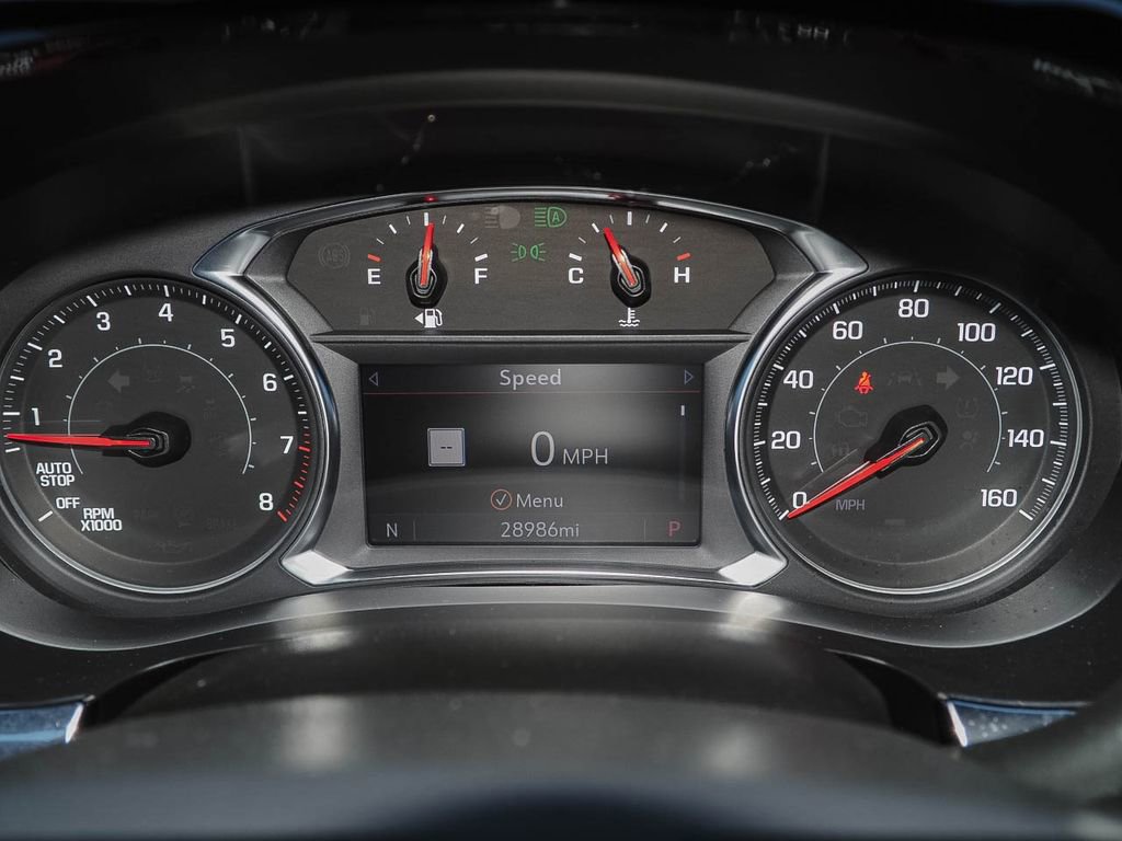 Used 2023 Chevrolet Traverse RS image 16