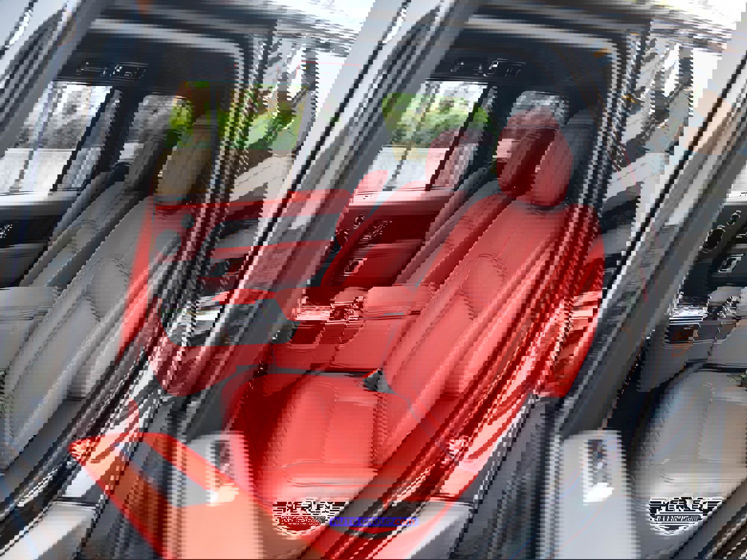 Used 2020 Land Rover Range Rover Autobiography image 20