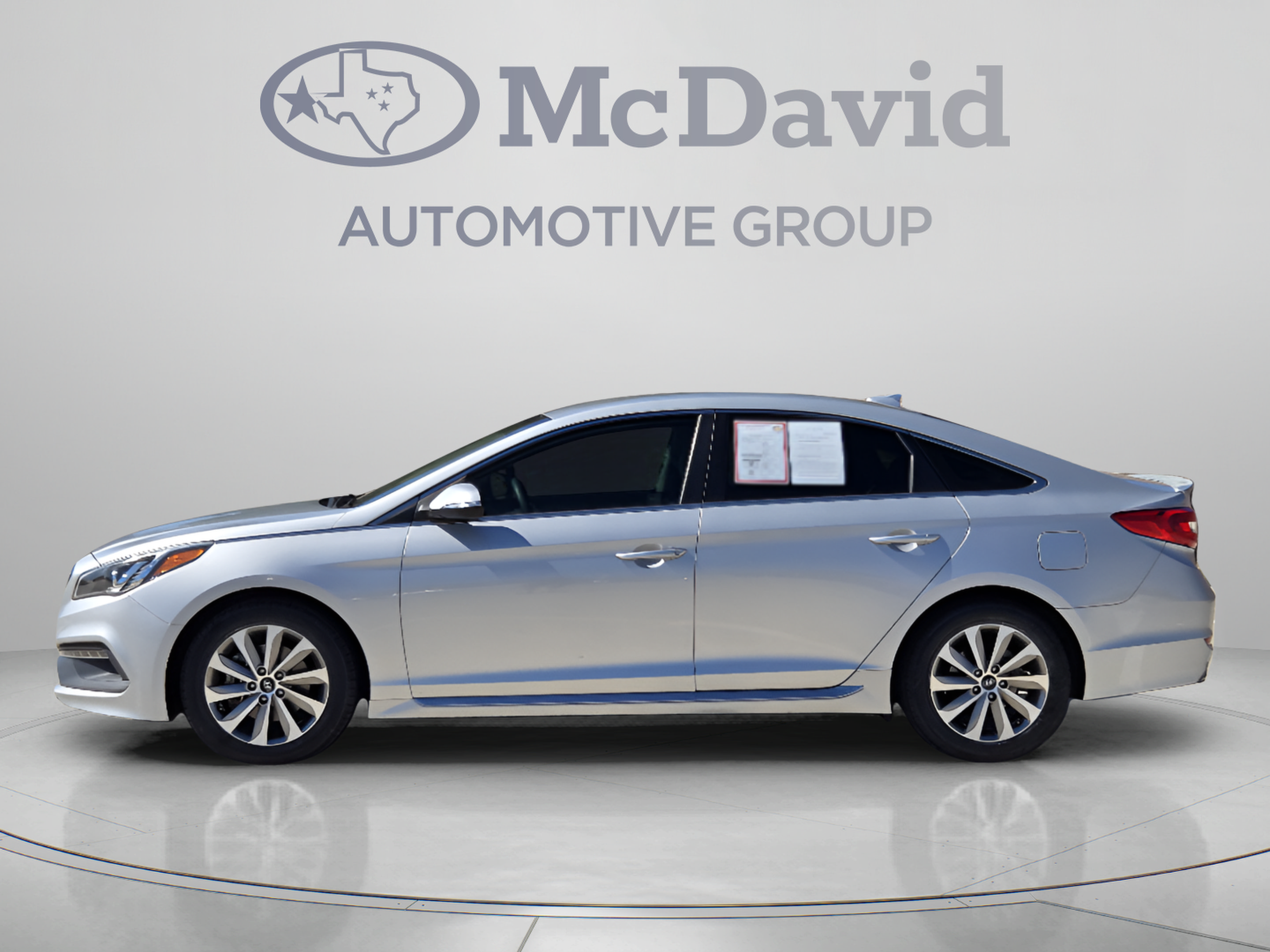 Used 2015 Hyundai Sonata Sport FWD image 2