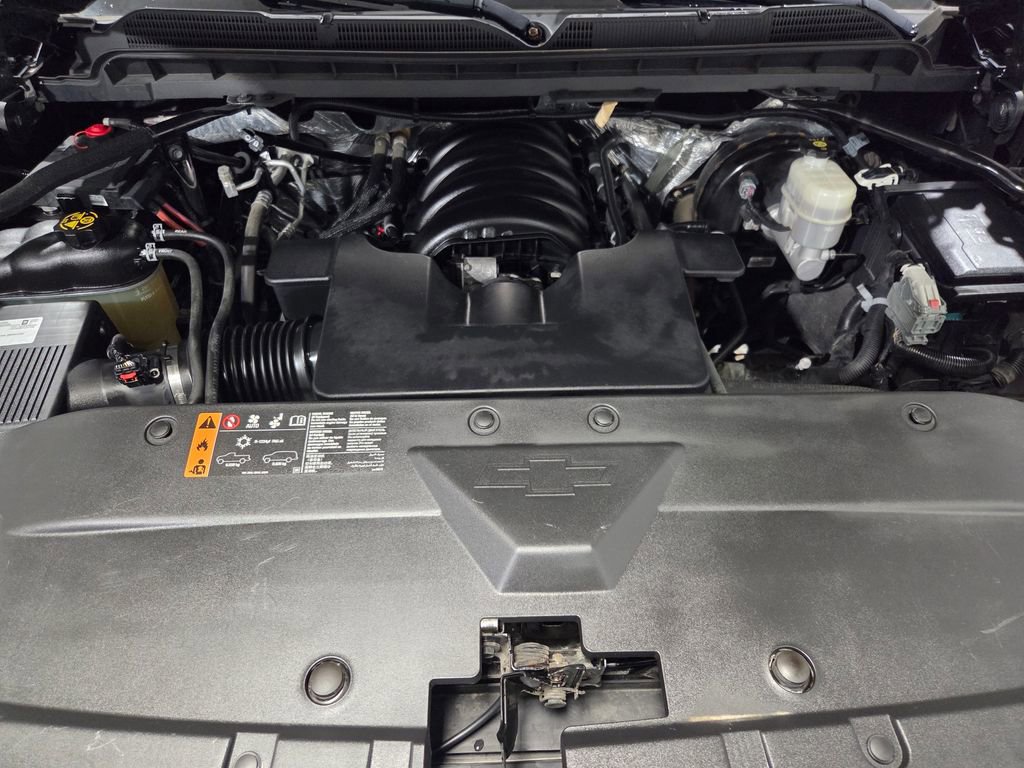 Used 2018 Chevrolet Silverado 1500 Custom w/ Custom Value Package image 20