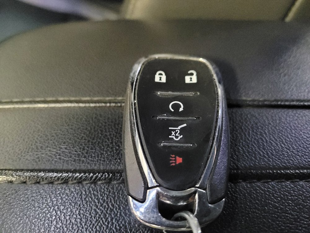 Used 2019 Chevrolet Blazer LT w/ Sound & Technology Package FWD image 32