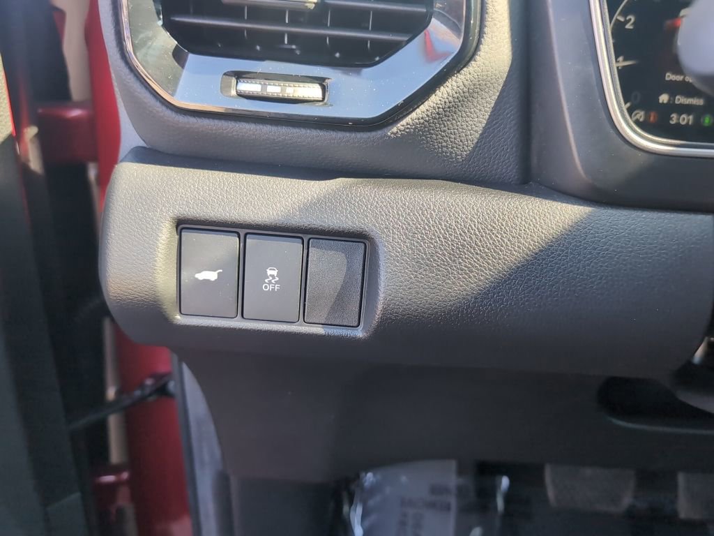 Certified 2025 Honda Pilot Touring image 26