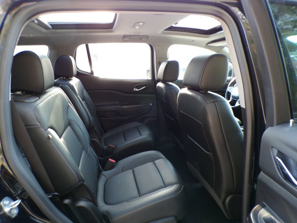 Used 2021 GMC Acadia SLT w/ Elevation Edition AWD/4WD image 21