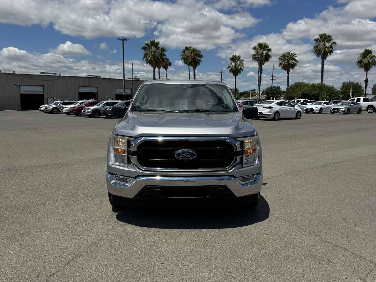 Used 2021 Ford F150 XLT w/ Equipment Group 301A Mid RWD image 4