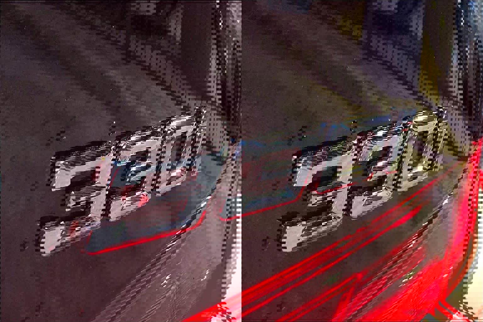 Certified 2025 BMW 330i Sedan image 9