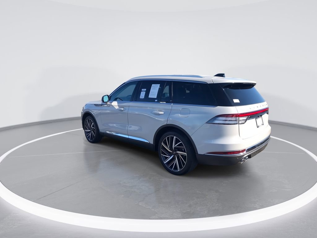 Used 2025 Lincoln Aviator Reserve w/ Equipment Group 201A AWD/4WD image 6