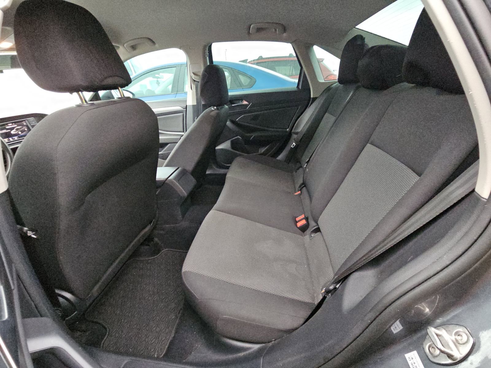 Used 2021 Volkswagen Jetta SE image 16