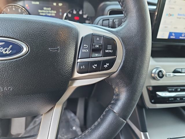 Used 2023 Ford Explorer XLT w/ Equipment Group 202A image 14