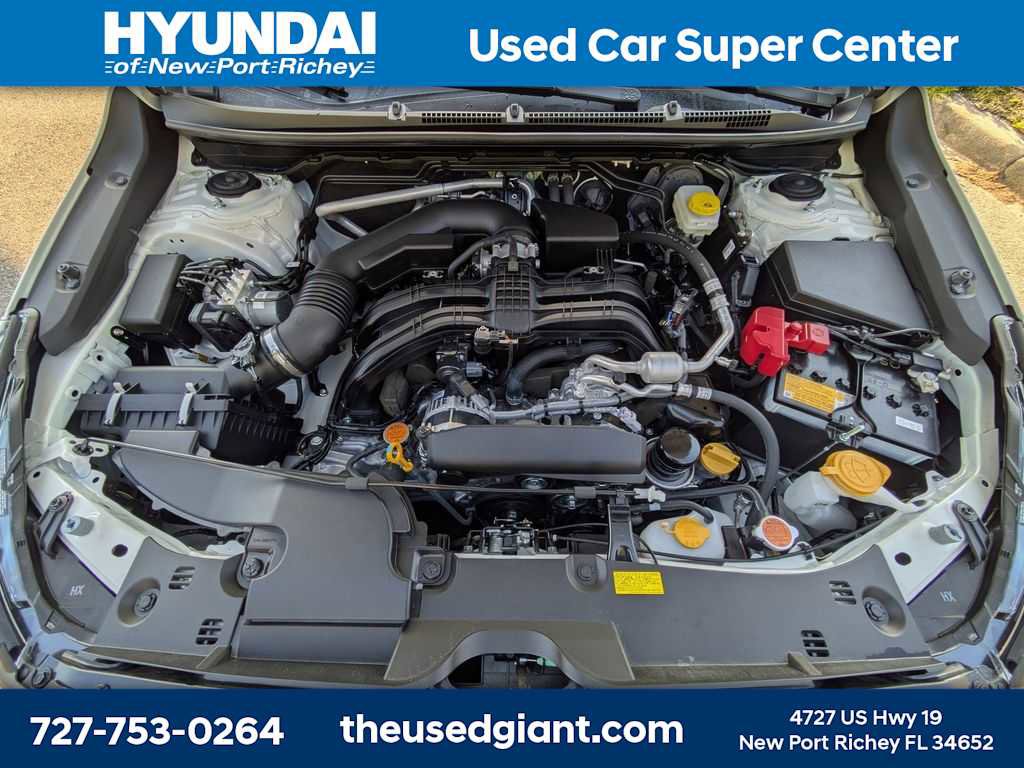 Used 2025 Subaru Crosstrek 2.0i Premium image 14