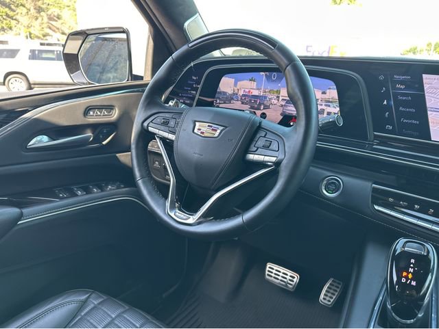 Certified 2024 Cadillac Escalade ESV V w/ LPO, ONYX Package AWD/4WD image 24