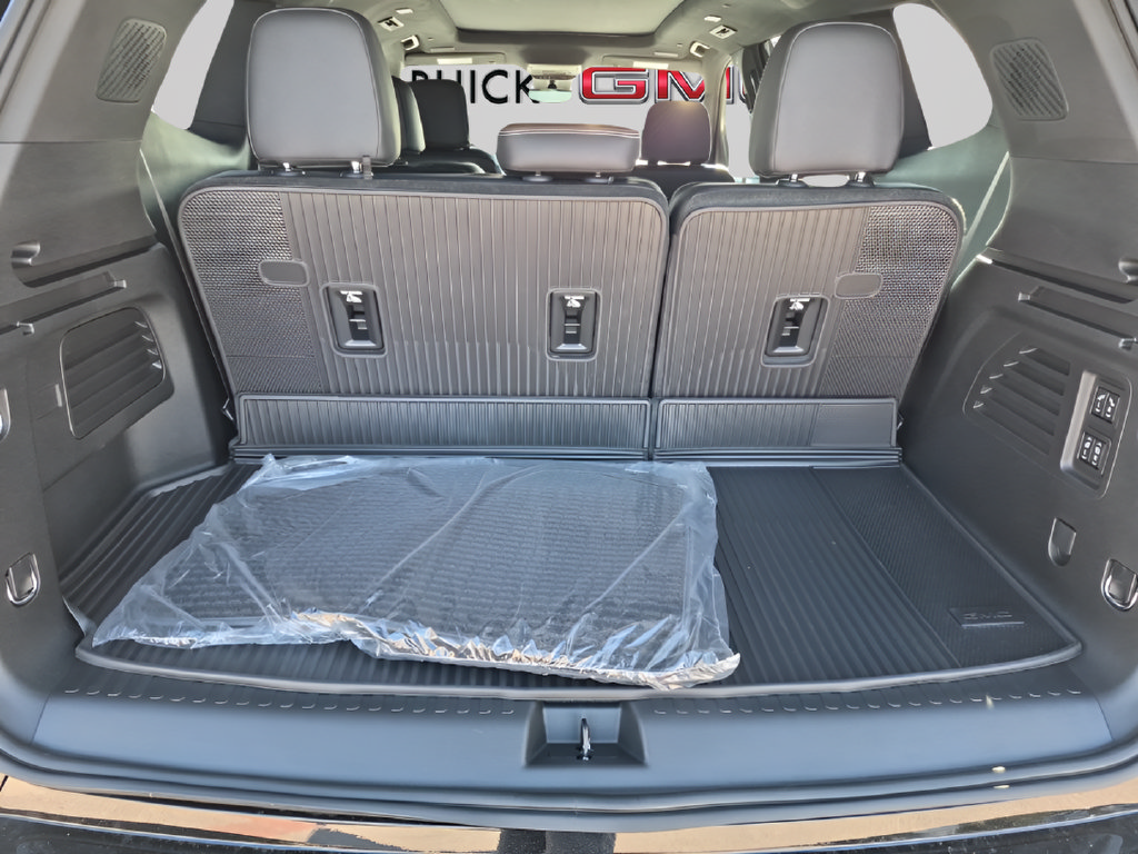 New 2027 GMC Acadia Denali Ultimate w/ LPO, Floor Liner Package AWD/4WD image 40