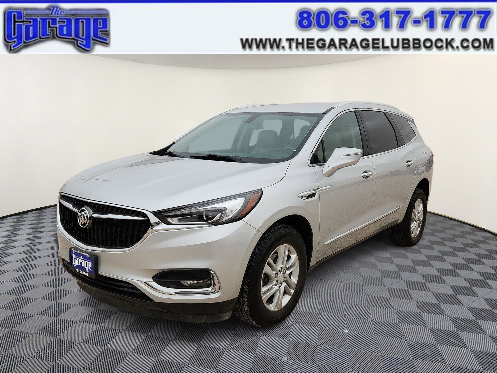 Used 2018 Buick Enclave Essence FWD image 1