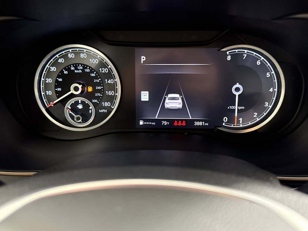 New 2025 Genesis G70 2.5T w/ Sport Prestige Package image 17