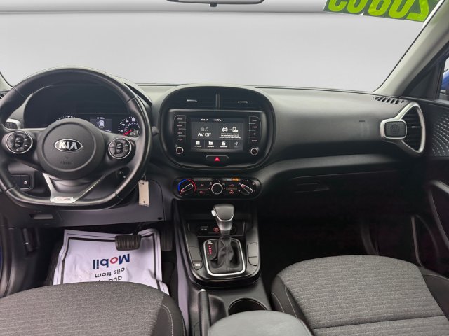 Certified 2021 Kia Soul GT-Line FWD image 18