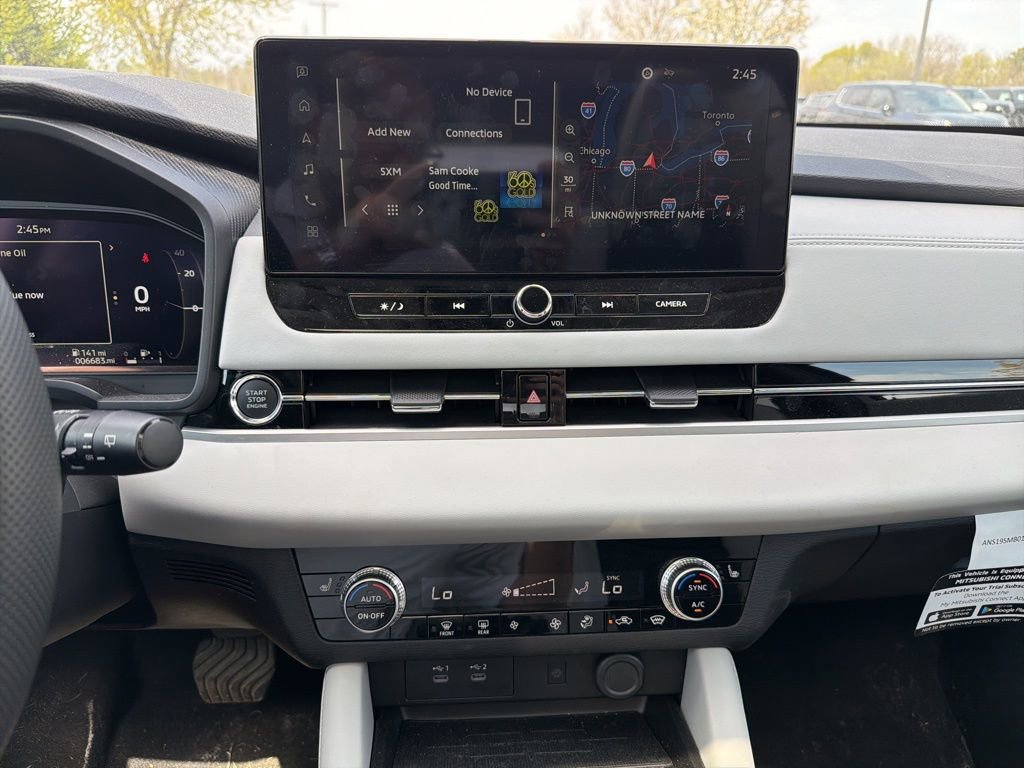 Used 2025 Mitsubishi Outlander SE AWD/4WD image 12