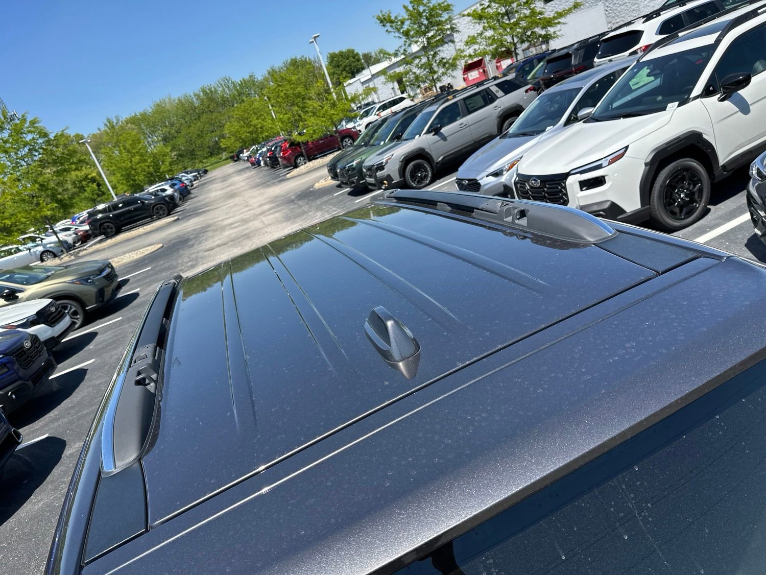 Used 2017 Chrysler Pacifica Touring-L Plus w/ Advanced Safetytec Group FWD image 14