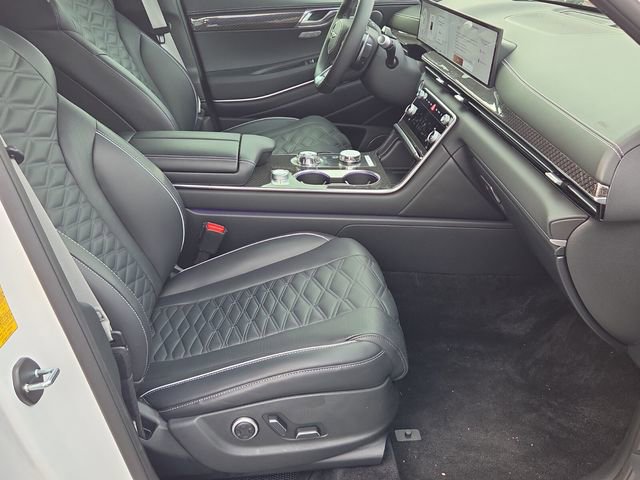 Used 2025 Genesis GV80 3.5T e-SC image 19