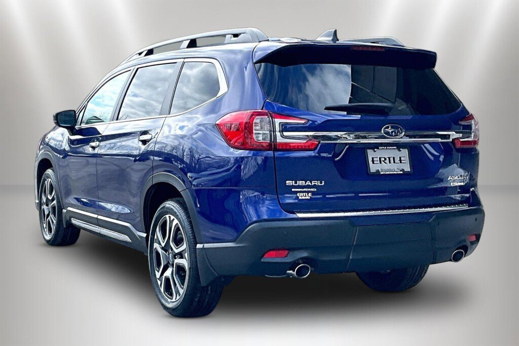 New 2026 Subaru Ascent Touring image 3