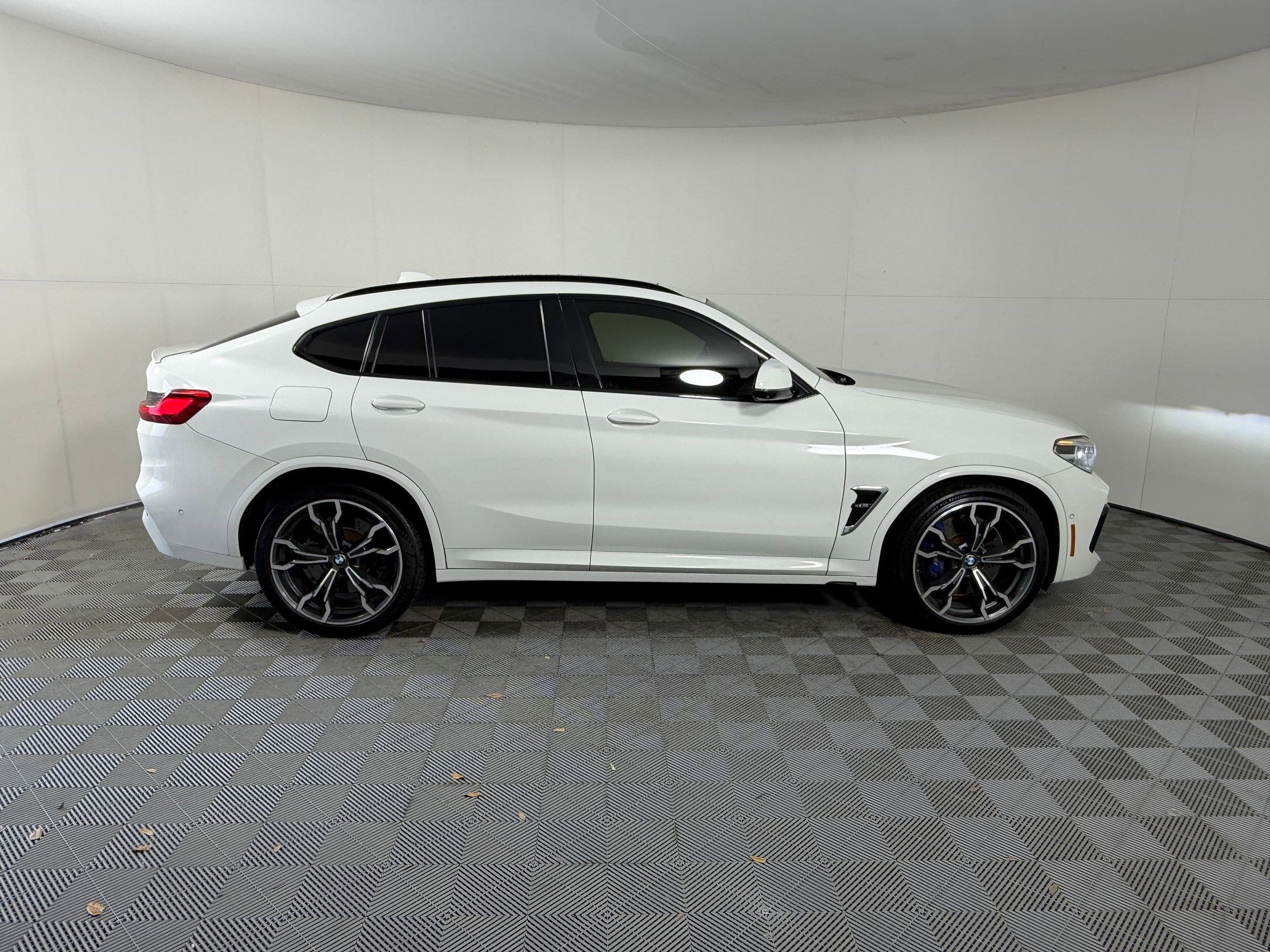 Used 2020 BMW X4 M w/ Executive Package image 8
