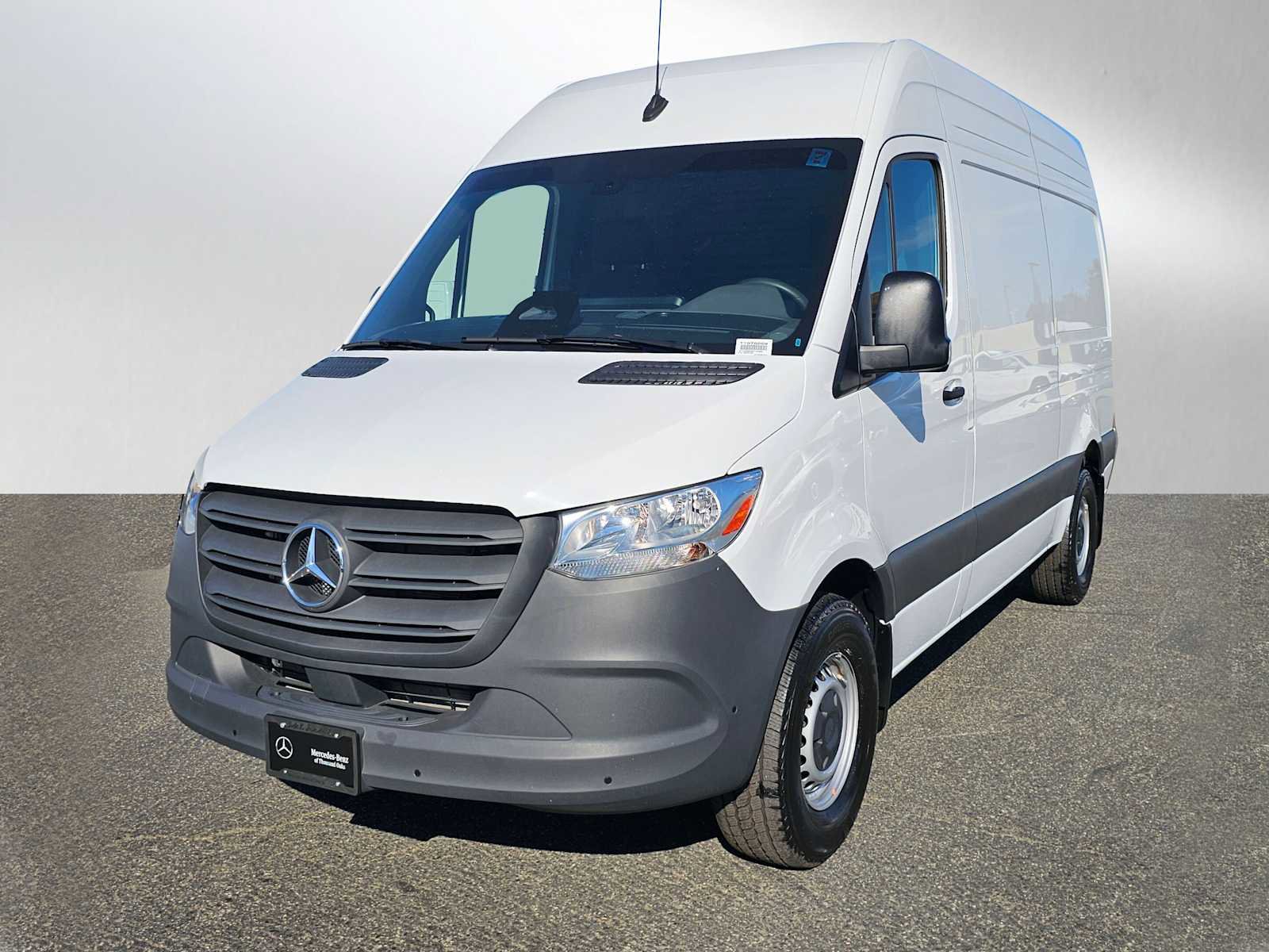 Used 2025 Mercedes-Benz Sprinter 2500 image 7