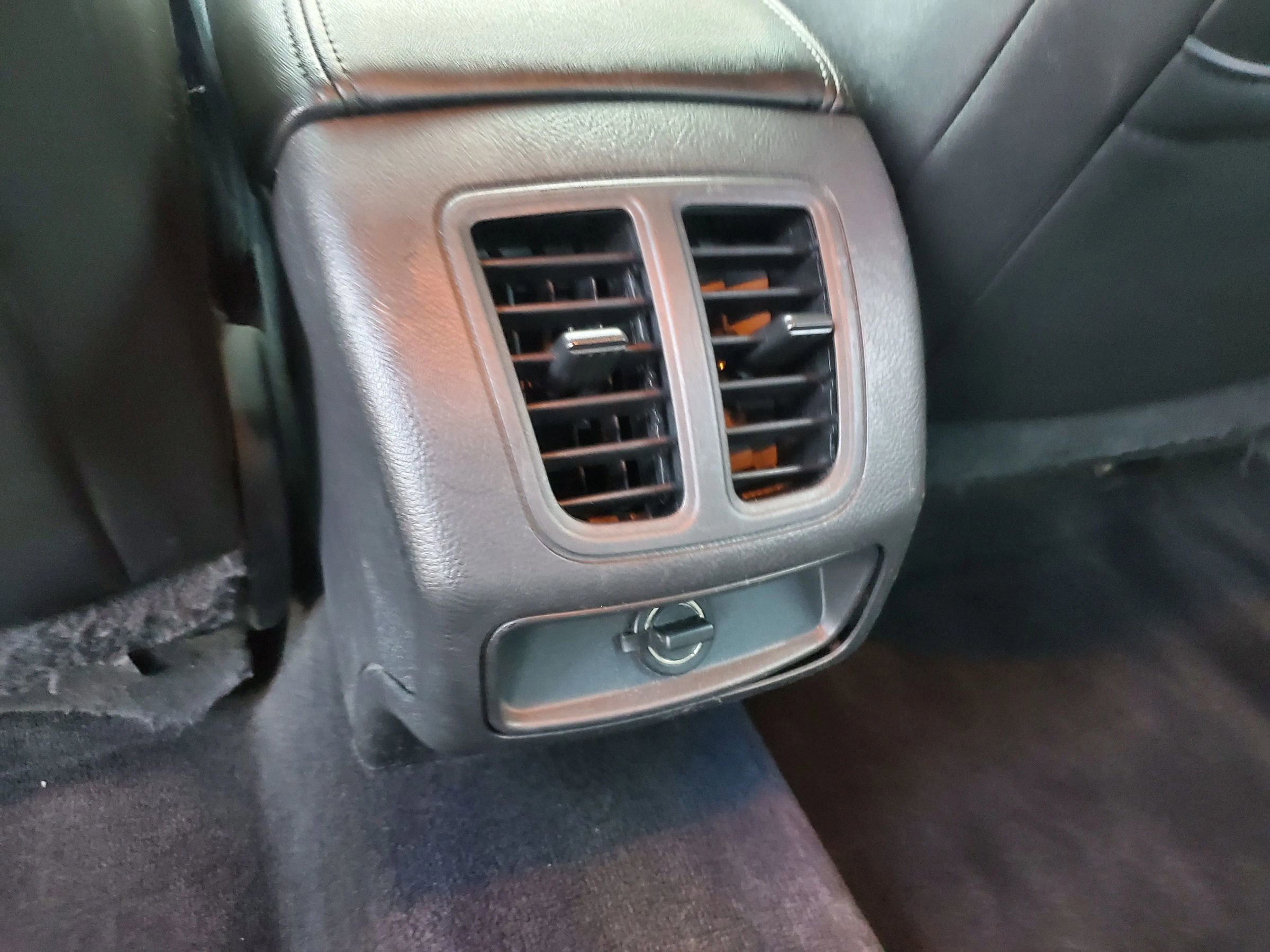 Used 2013 Ford Taurus Limited image 27