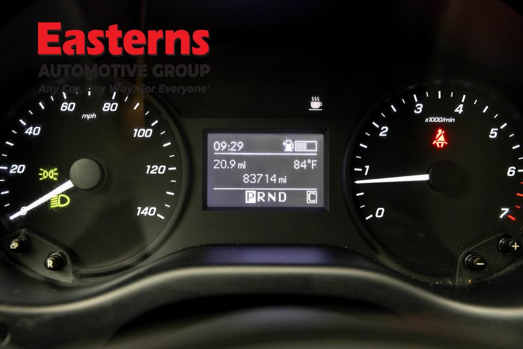 Used 2022 Mercedes-Benz Metris image 15