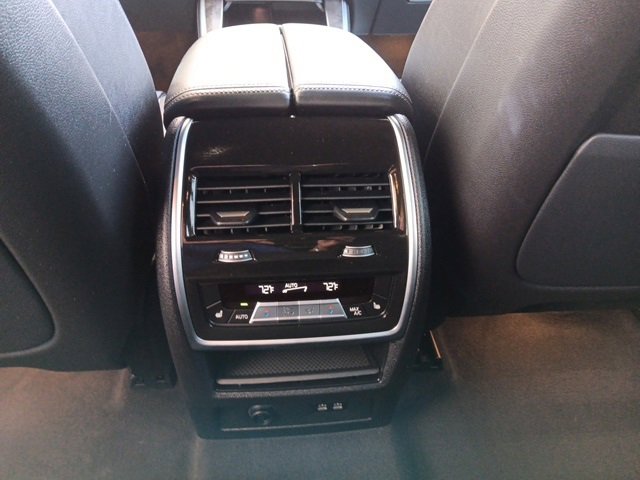 Certified 2025 BMW X5 xDrive40i w/ M Sport Package image 12