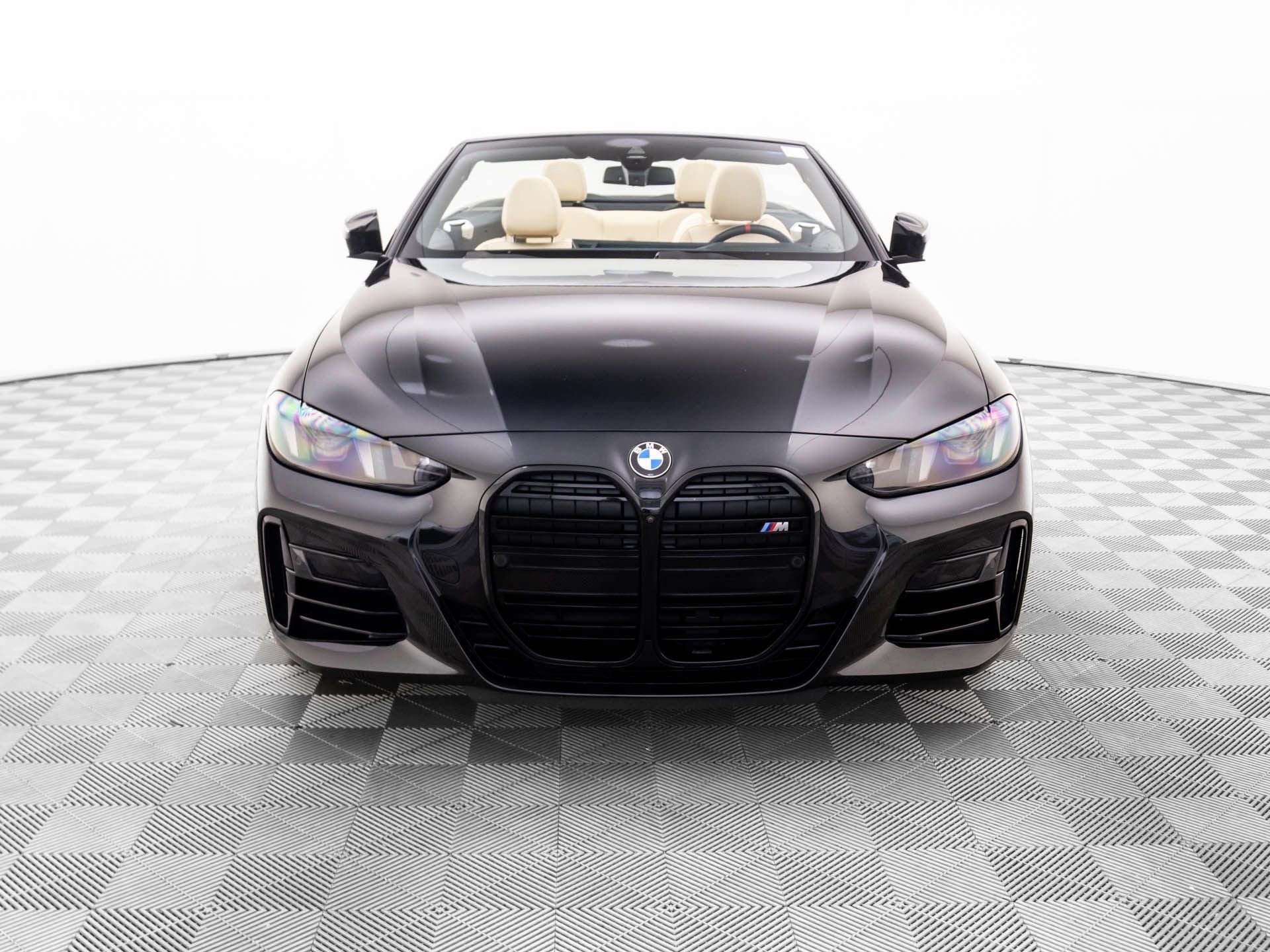 Certified 2025 BMW 440i xDrive Convertible w/ Premium Package image 8