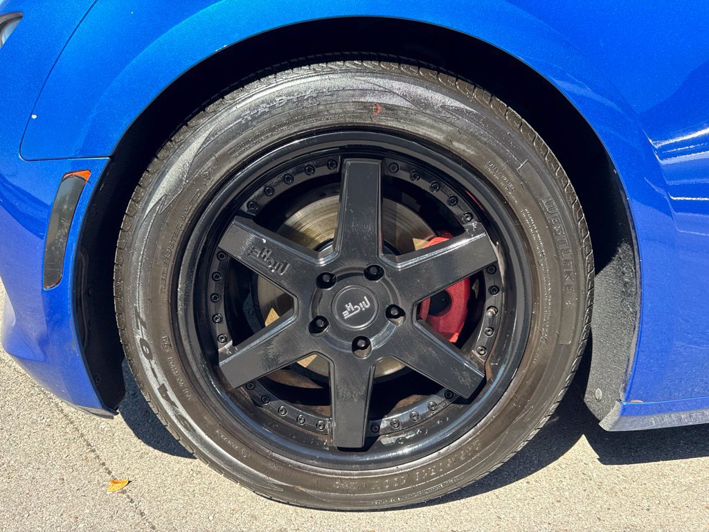 Used 2017 Chevrolet Camaro LT RWD image 25