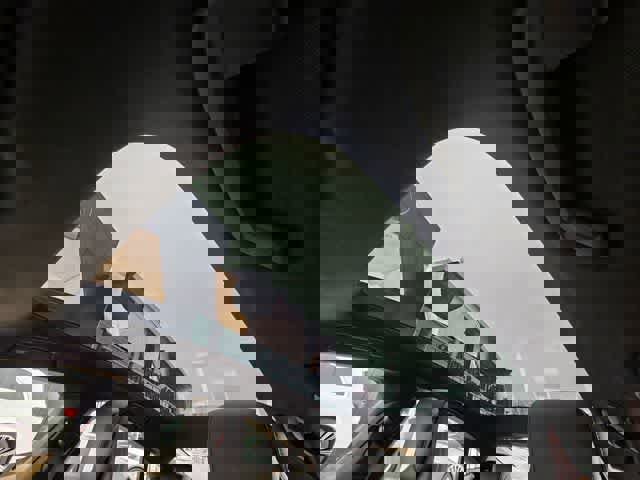 Used 2023 Porsche Taycan w/ Premium Package image 18