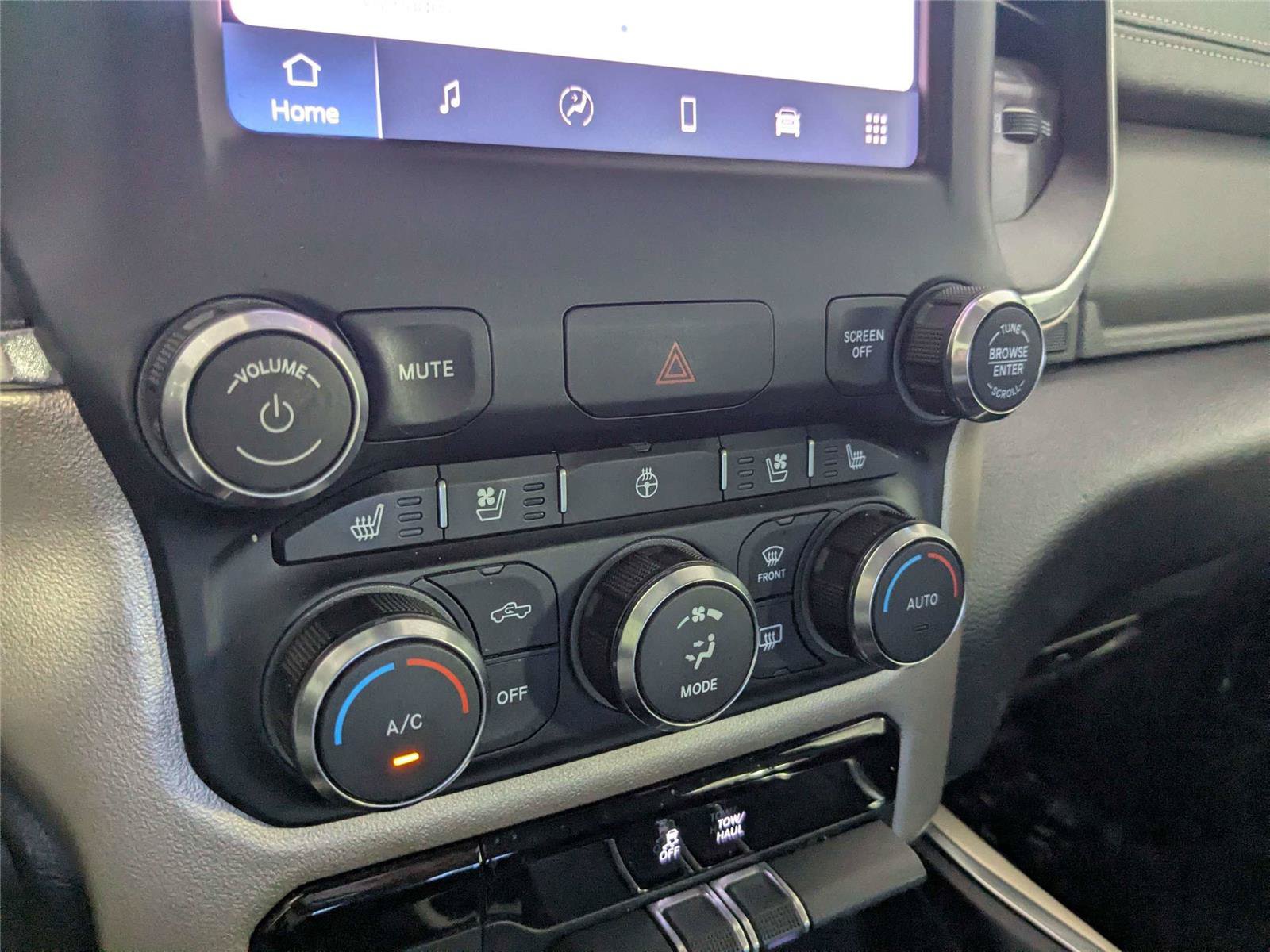 Used 2022 RAM 1500 Laramie RWD image 21