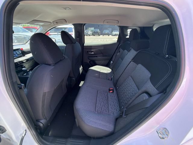 New 2026 Nissan Kicks SV w/ Cold Weather Package AWD/4WD image 18