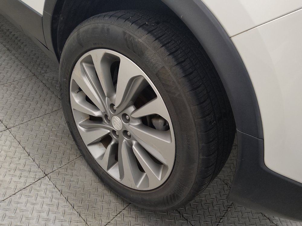 Used 2018 Buick Encore Preferred FWD image 31