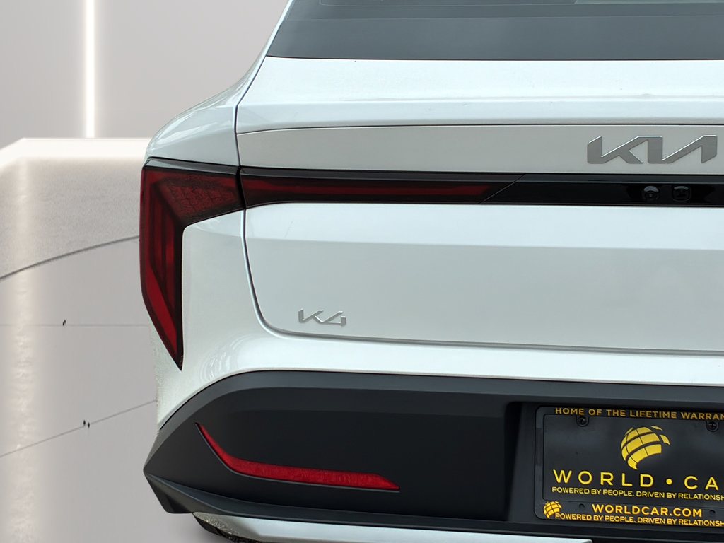 New 2026 Kia K4 FWD image 29