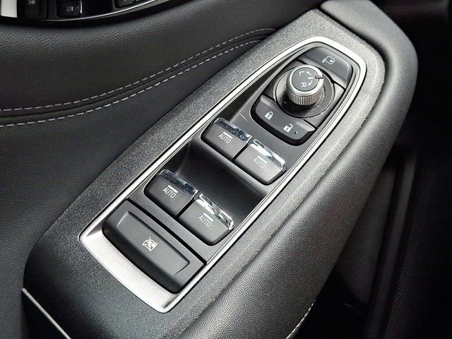 Used 2023 Subaru Outback Touring AWD/4WD image 30
