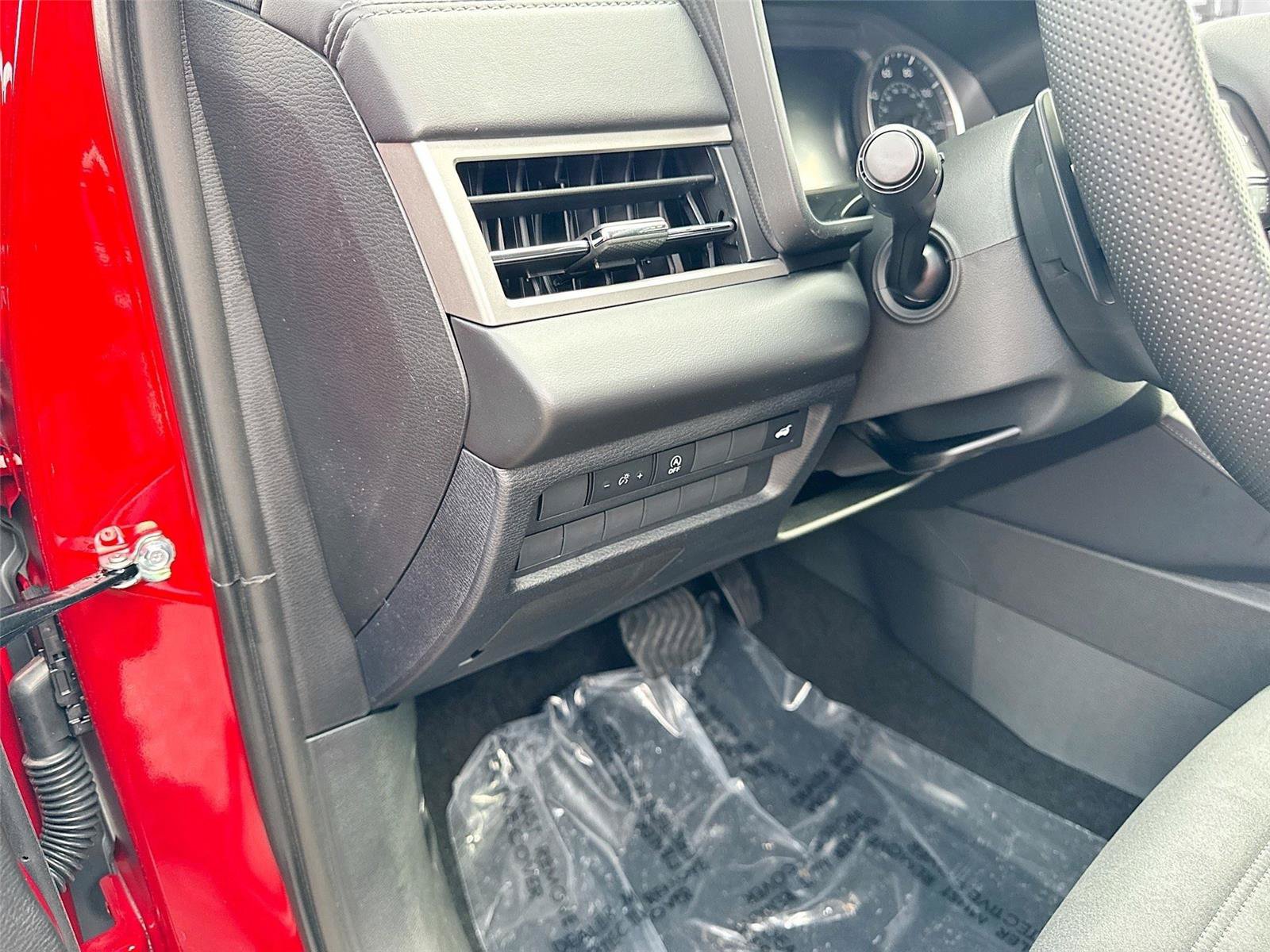 New 2026 Mitsubishi Outlander SE FWD image 10