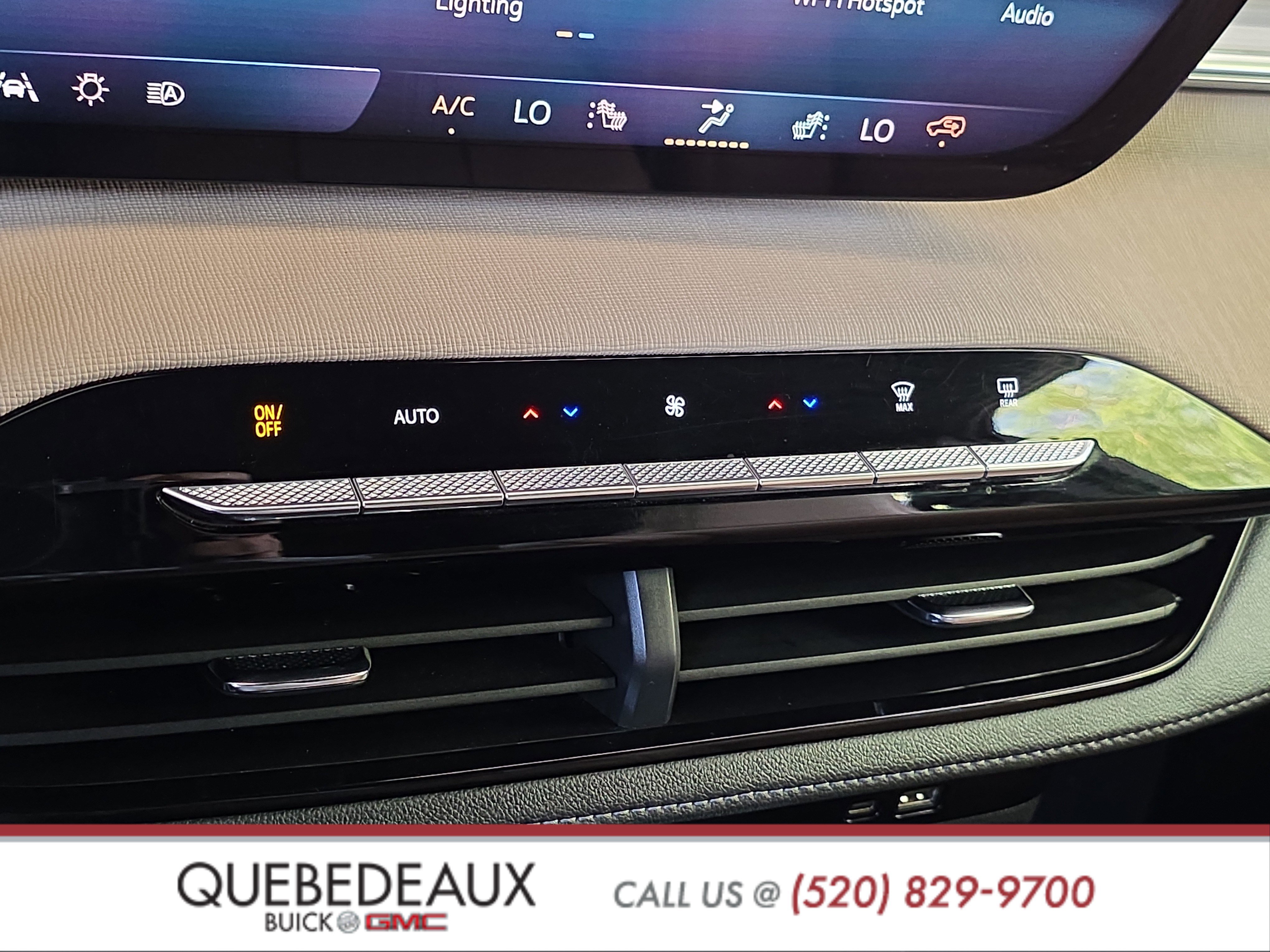 Used 2025 Buick Enclave Preferred FWD image 20