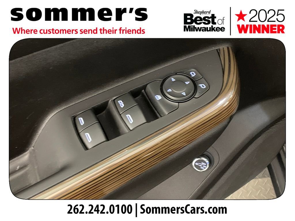 Used 2023 GMC Acadia SLE w/ Driver Convenience Package image 11