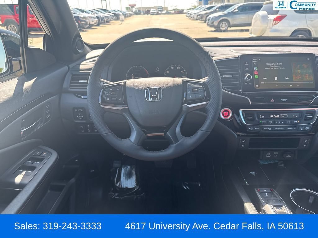 New 2026 Honda Ridgeline Black Edition image 13