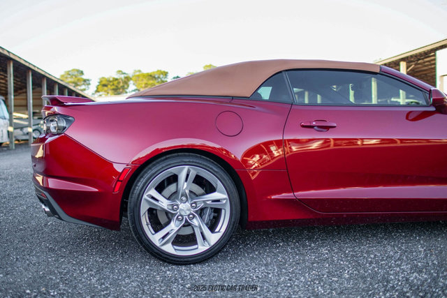 Used 2021 Chevrolet Camaro SS image 56